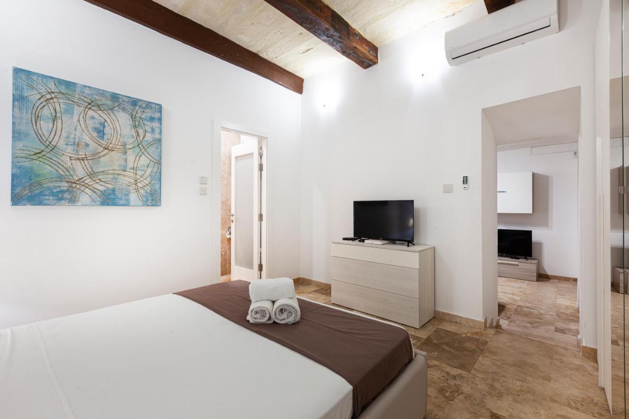 Designer Home With Comfy Sofa In Central Valletta By 360 Estates Екстер'єр фото